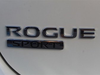 Nissan Rogue Sport SL JN1BJ1CR4KW337974 4125