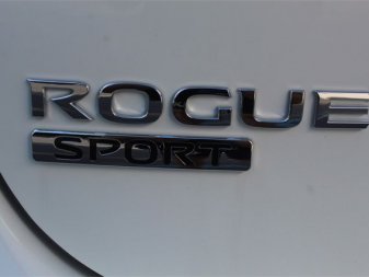 Nissan Rogue Sport S JN1BJ1CR2KW339268 4060