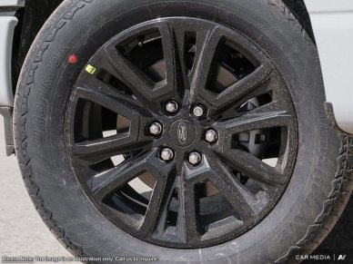 2025 Ford F-150 Platinum - Image 7