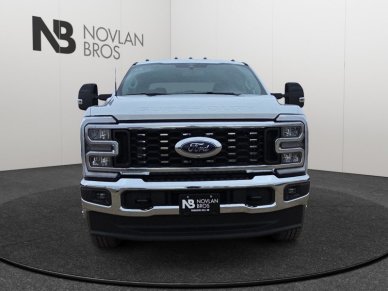 2025 Ford F-350 Super Duty LARIAT  - Premium Audio - Image 7
