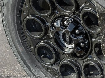 2025 Ford F-350 Super Duty LARIAT  - Premium Audio - Image 7