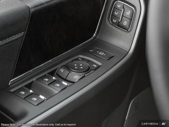 2025 Ford F-350 Super Duty LARIAT  - Premium Audio - Image 13