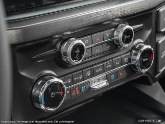 2025 Ford F-350 Super Duty LARIAT  - Premium Audio - Image 21