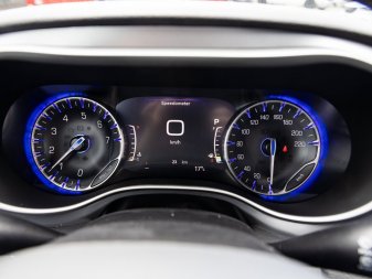 2022 CHRYSLER Pacifica Touring - Image 13