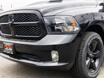 2022 RAM 1500 Classic Night Edition - Image 10