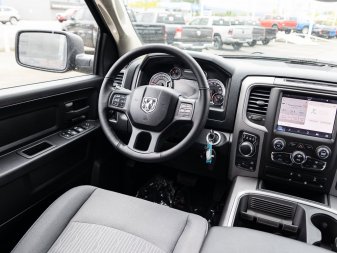 2022 RAM 1500 Classic Night Edition - Image 21