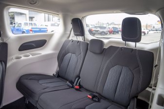 2022 CHRYSLER Grand Caravan SXT - Image 11