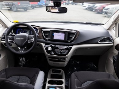 2022 CHRYSLER Grand Caravan SXT - Image 20