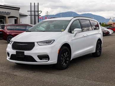 2022 CHRYSLER Pacifica Touring - Image 2