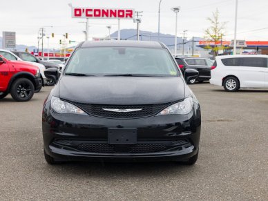 2022 CHRYSLER Grand Caravan SXT - Image 1