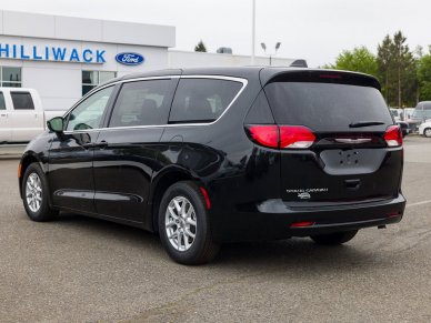 2022 CHRYSLER Grand Caravan SXT - Image 4