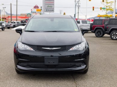 2022 CHRYSLER Grand Caravan SXT - Image 1
