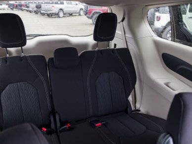 2022 CHRYSLER Grand Caravan SXT - Image 24
