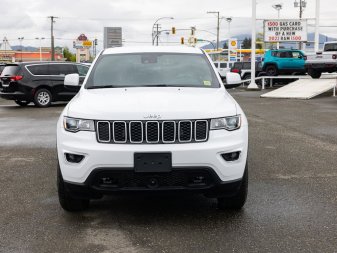2022 JEEP Grand Cherokee WK Laredo - Image 1