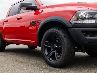 2022 RAM 1500 Classic Warlock - Image 8