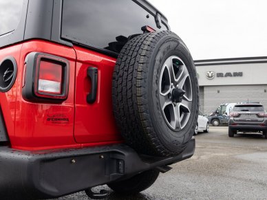 2022 JEEP Wrangler Sport S - Image 6
