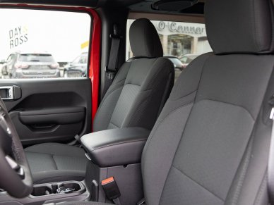2022 JEEP Wrangler Sport S - Image 9