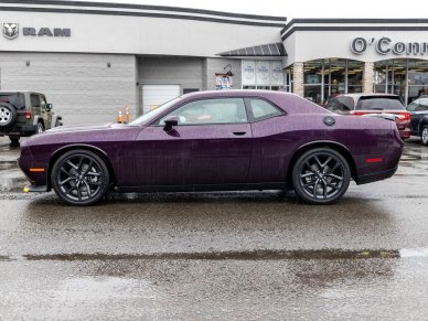 2022 DODGE Challenger GT - Image 2