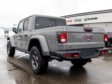 2022 JEEP Gladiator Rubicon - Image 2