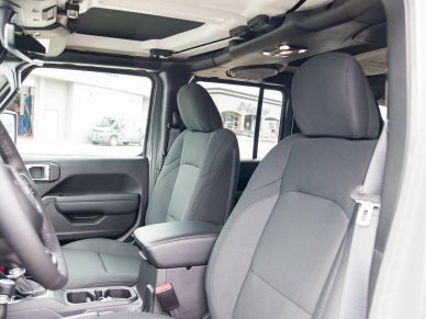 2022 JEEP Wrangler Unlimited Sport Altitude - Image 9