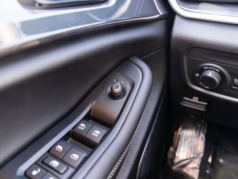 2022 JEEP All-New Grand Cherokee Laredo - Image 14