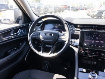 2022 JEEP All-New Grand Cherokee Laredo - Image 19