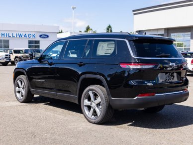 2022 JEEP Grand Cherokee L Limited - Image 4