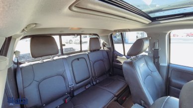 2019 NISSAN Frontier Crew Cab 4x4 PRO-4X Auto *Ltd Avail* - Image 9