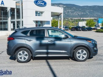 2019 HYUNDAI Tucson SE AWD, No Accidents, One Owner Unit - Image 2