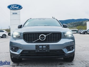 VOLVO XC40 T5 AWD R-Design | LOW KILOMETERS, AIR CONDITIONED, ONE OWNER, NO DAMAGES YV4162UM2K2060202 22122