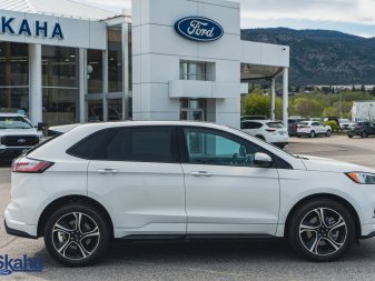 FORD Edge ST AWD | Leather Seats, Apple Car Play, Panoramic Roof | FORD PERFORMANCE 2FMPK4AP6MBA54642 22266