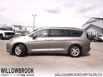 2018 CHRYSLER Pacifica Touring-L Plus