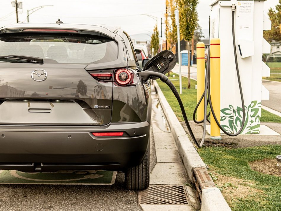 MAZDA MX-30 GS JM1DRACB3N0100241 55801