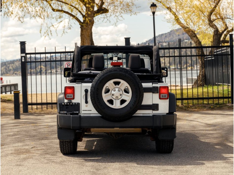 JEEP Wrangler SPORT 1C4AJWAG1HL611052 61359