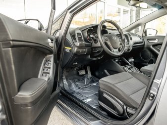 KIA Forte LX 3KPFL4A71JE211026 59043