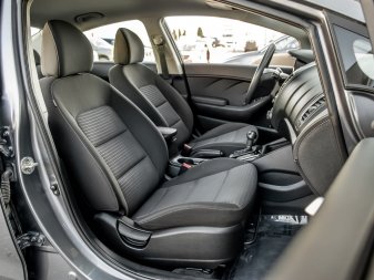 KIA Forte LX 3KPFL4A71JE211026 59053