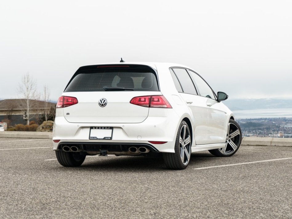 VOLKSWAGEN Golf R BASE WVWLF7AU1GW112402 59956