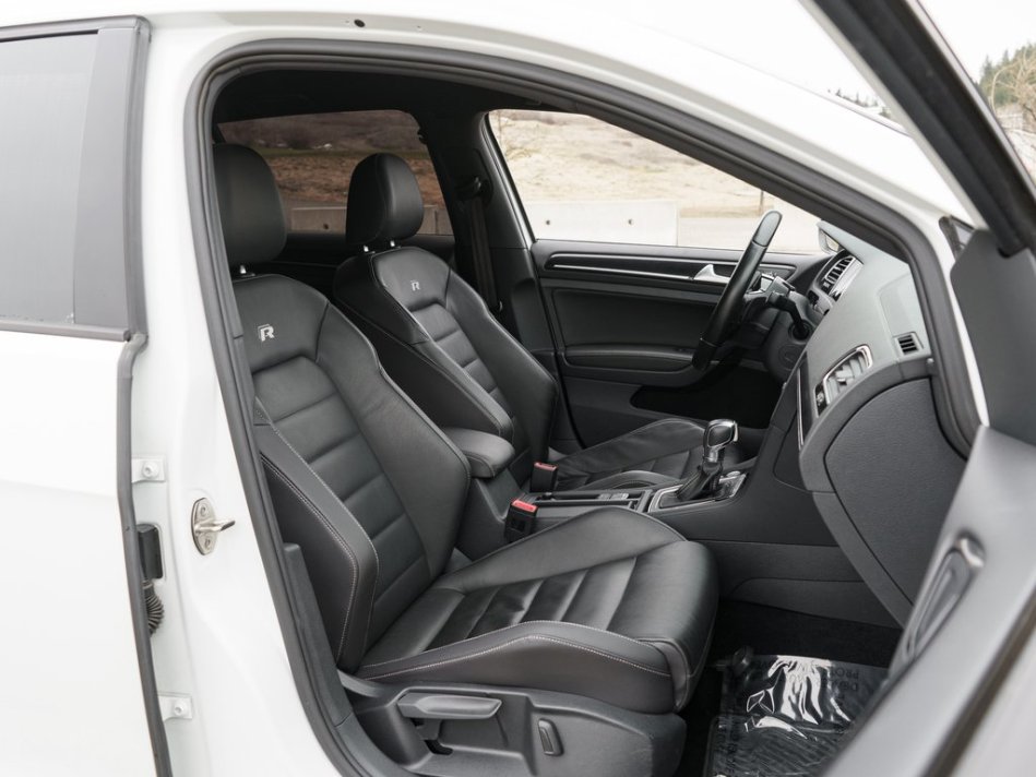 VOLKSWAGEN Golf R BASE WVWLF7AU1GW112402 59963