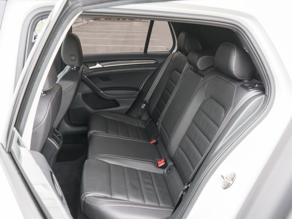 VOLKSWAGEN Golf R BASE WVWLF7AU1GW112402 59964