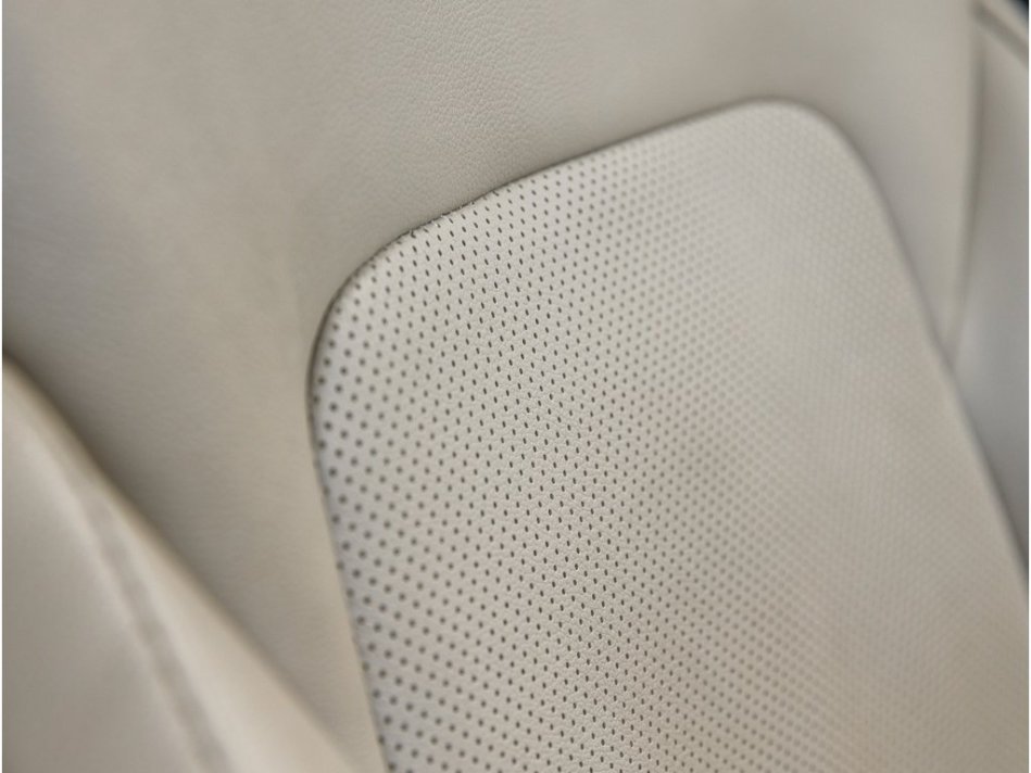 HYUNDAI Santa Fe XL LIMITED KM8SNDHF3JU277600 60548