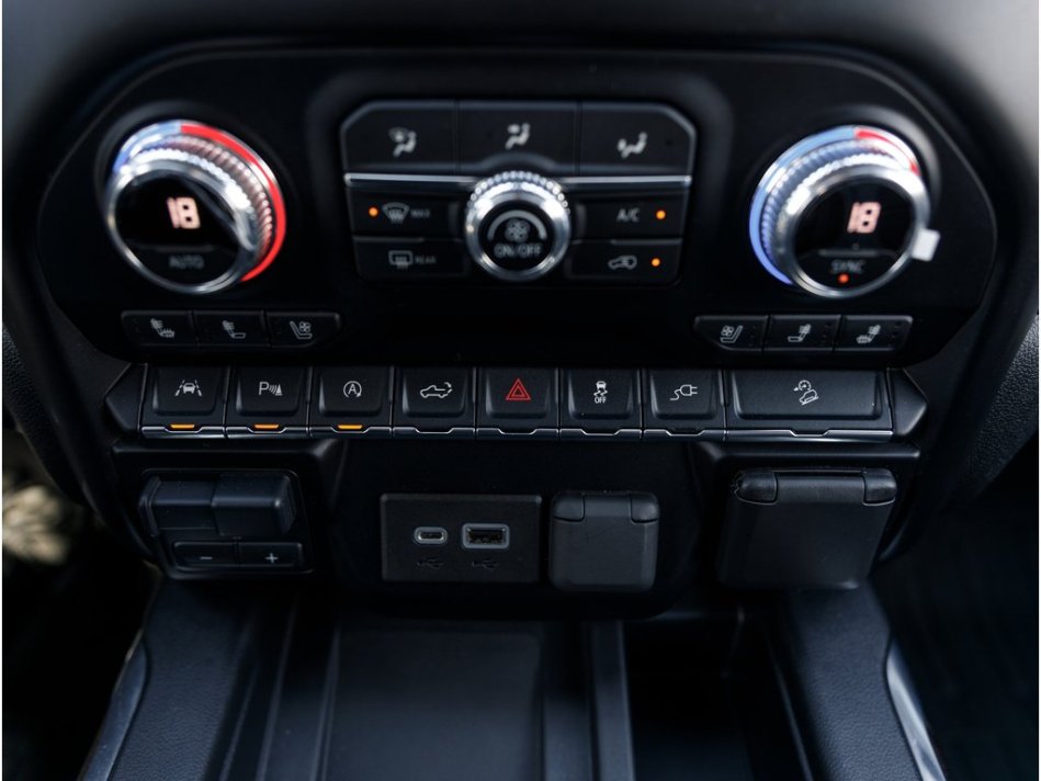 GMC Sierra 1500 DENALI 1GTU9FED7LZ345919 61475