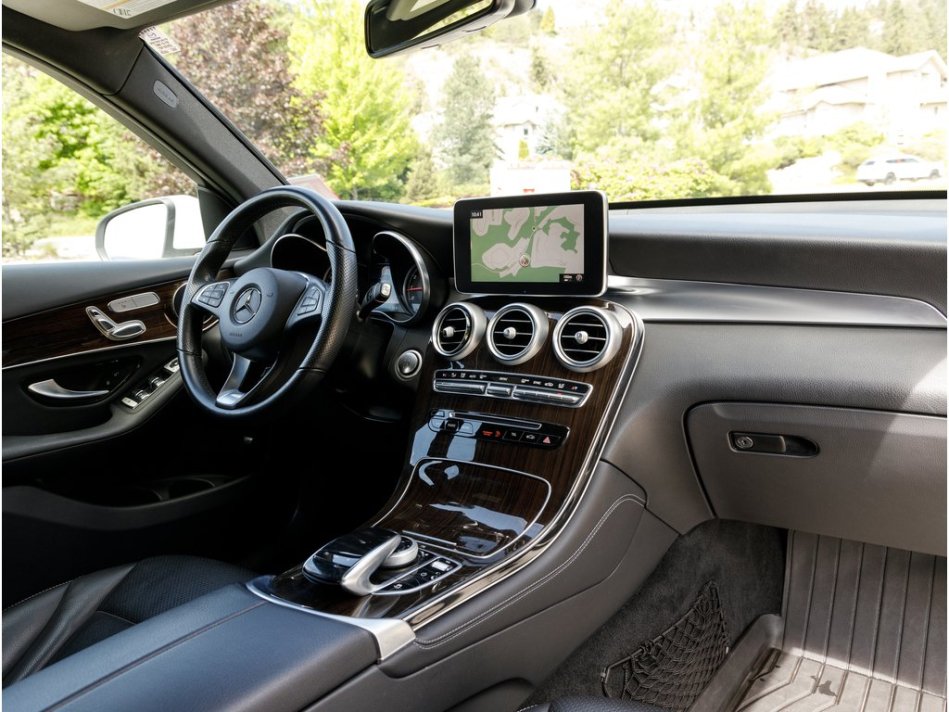 MERCEDES-BENZ GLC GLC 300 WDC0G4KBXKV145435 62250