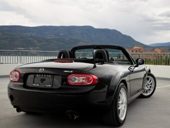 MAZDA MX-5 GX JM1NC2EF9A0210801 62467