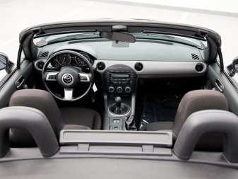 MAZDA MX-5 GX JM1NC2EF9A0210801 62471