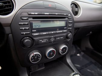 MAZDA MX-5 GX JM1NC2EF9A0210801 62478