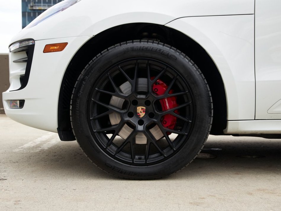 PORSCHE Macan GTS WP1AG2A53HLB55656 62487