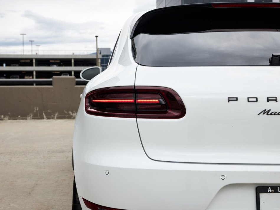 PORSCHE Macan GTS WP1AG2A53HLB55656 62490