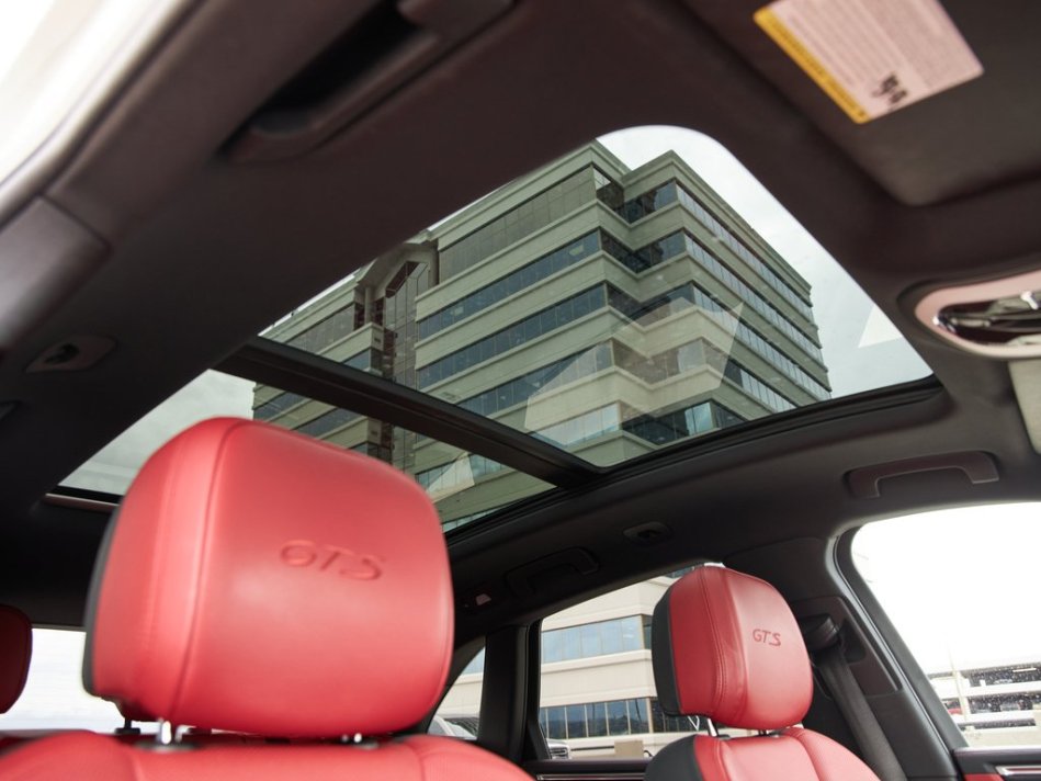 PORSCHE Macan GTS WP1AG2A53HLB55656 62503