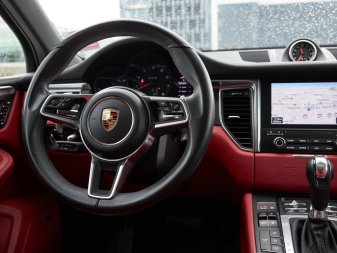 PORSCHE Macan GTS WP1AG2A53HLB55656 62500