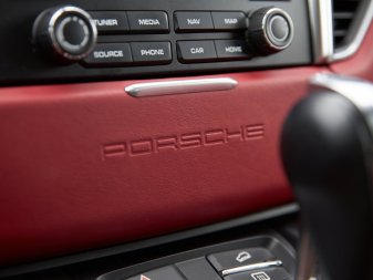 PORSCHE Macan GTS WP1AG2A53HLB55656 62523